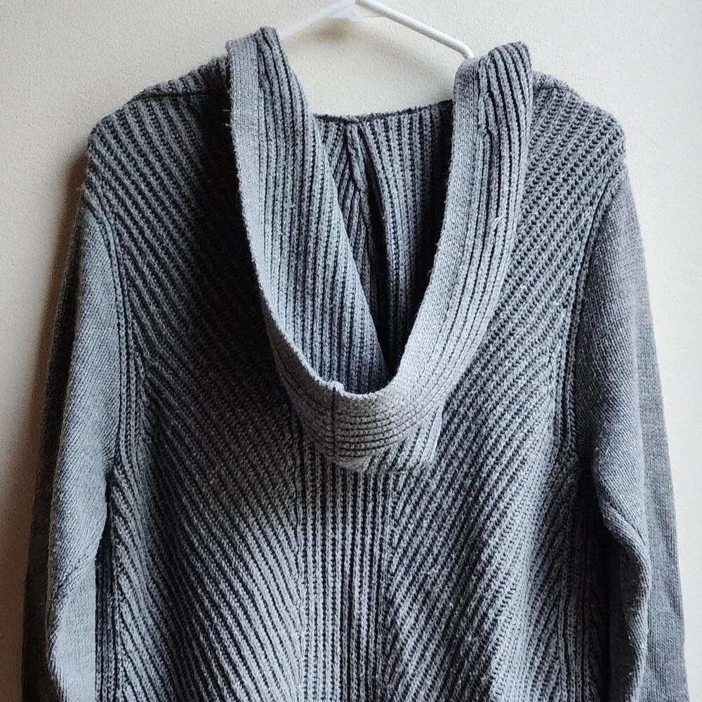 A New Day Gray Open Cardigan Size Medium